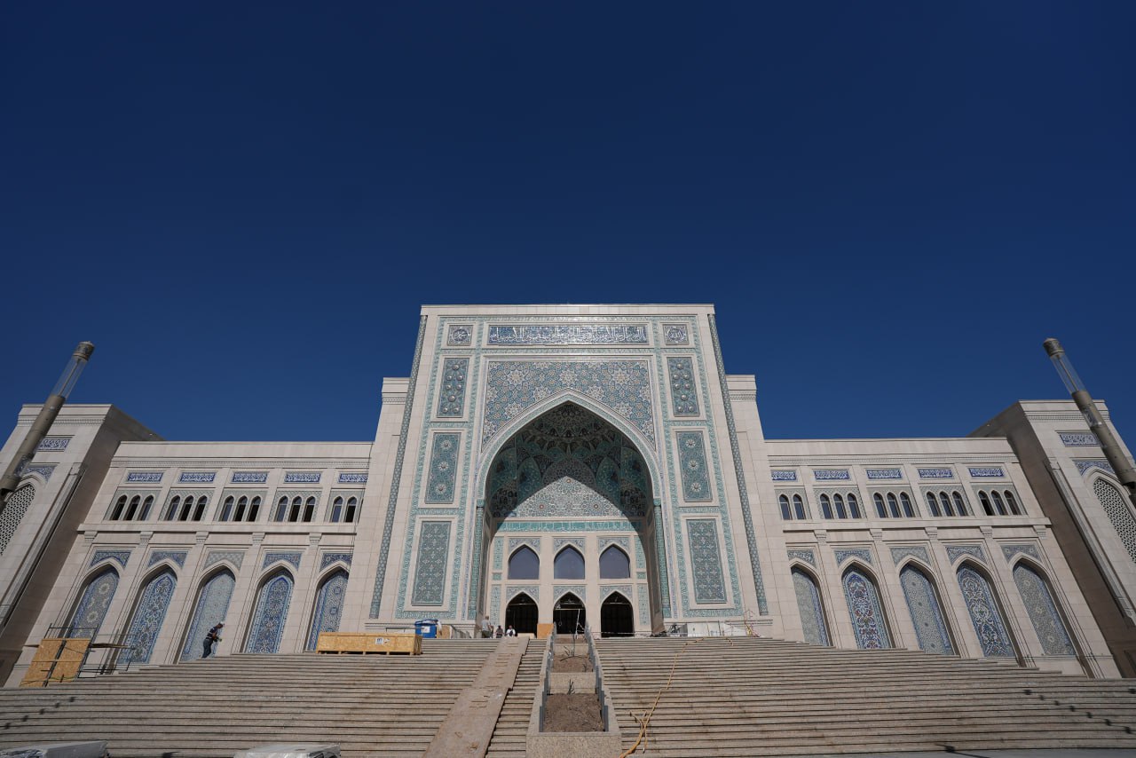 Work at the Center of Islamic Civilization is progressing rapidly
