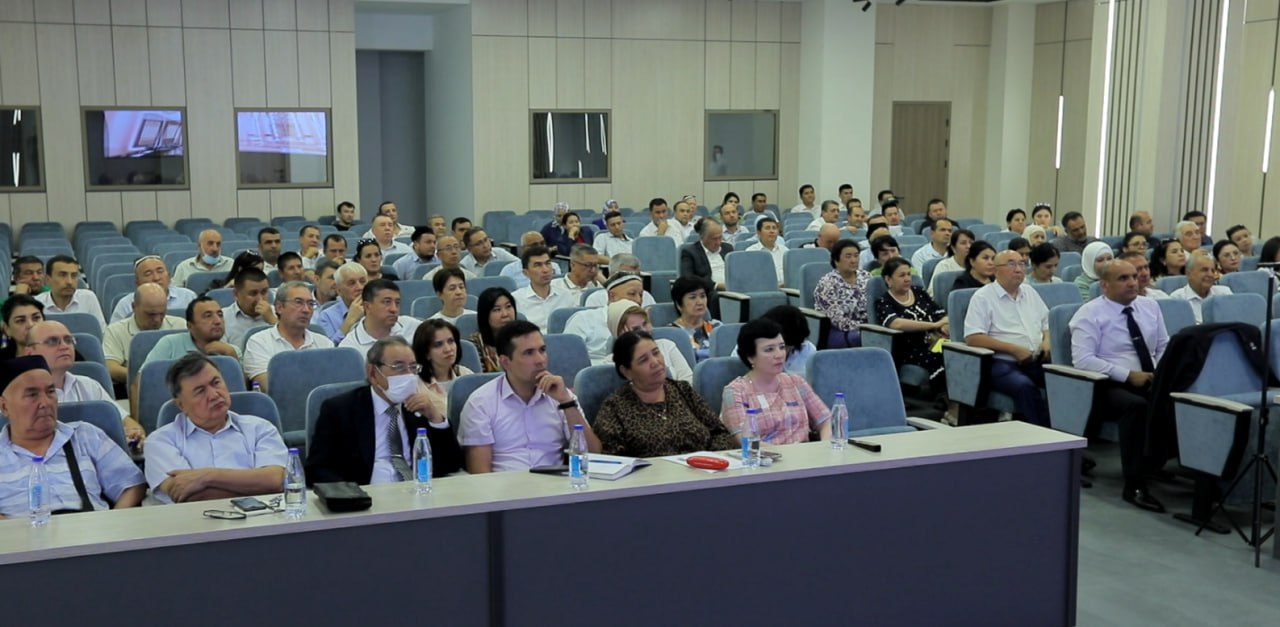Scholars gathered for the final consultation on museum exhibitions